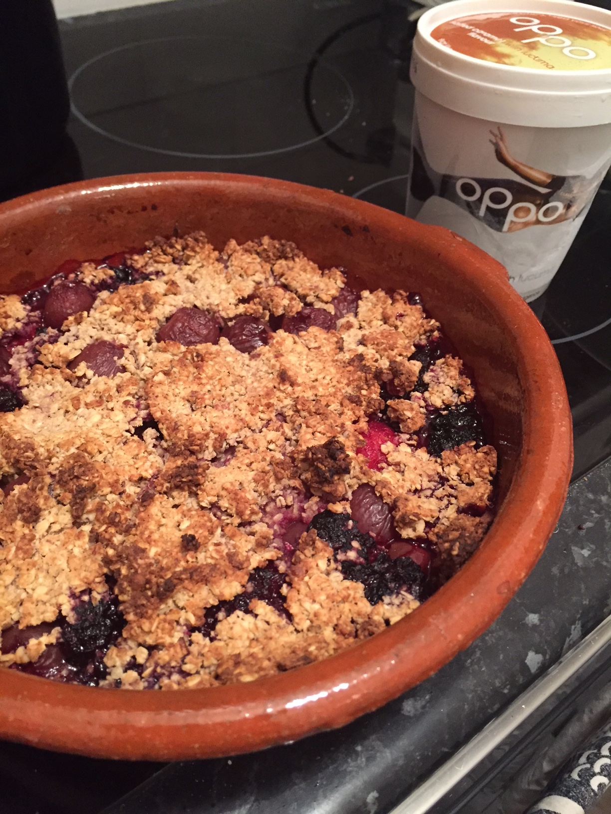 Healthy Mixed Berry Crumble recipe